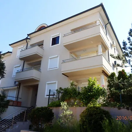 Moderne- Komfortable Nahe Kap Kamenjak By Interhome Apartmán Premantura