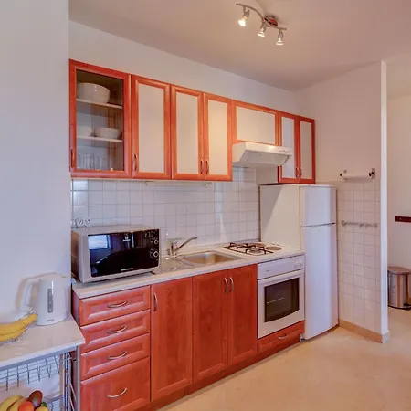Moderne- Komfortable Nahe Kap Kamenjak By Interhome * Premantura