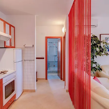 Апартаменты Moderne- Komfortable Nahe Kap Kamenjak By Interhome Премантура